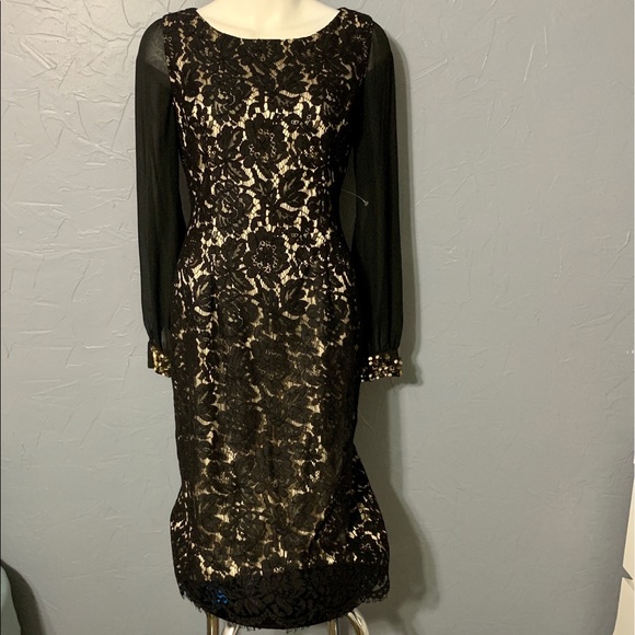 Chloe Dresses & Skirts - Chloé lace pencil dress